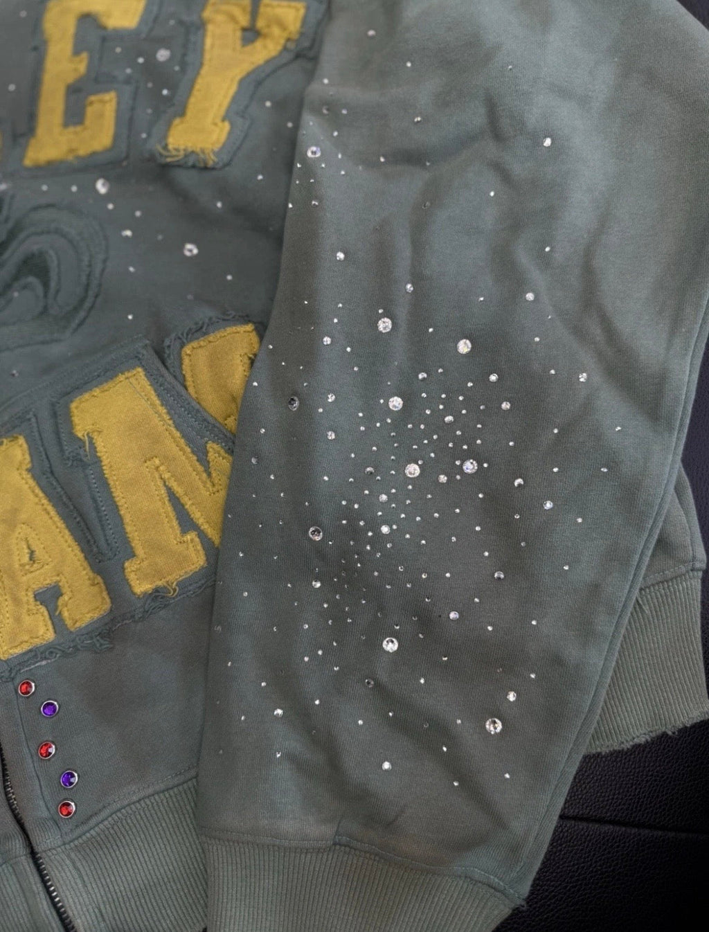 Vale Forever Summer Sweatshirt